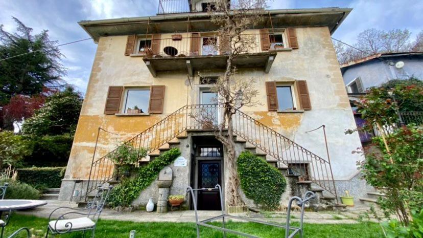 دومودوسولا B&B Villa Moro - Family House المظهر الخارجي الصورة