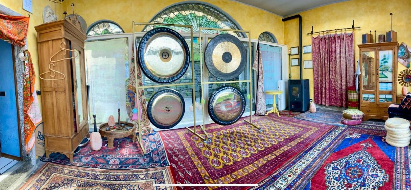 دومودوسولا B&B Villa Moro - Family House المظهر الخارجي الصورة